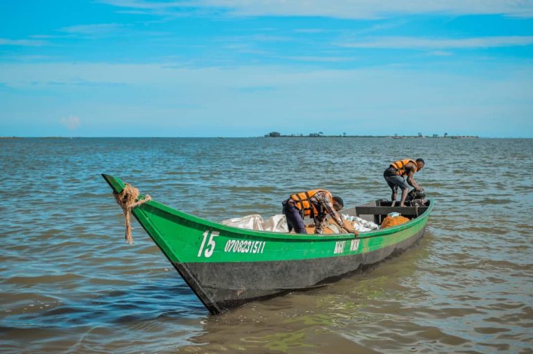 LIFE-SAVING: FORTEBET DONATES LIFE JACKETS TO FISHERMEN WORTH MILLIONS
